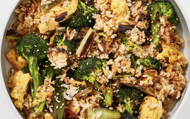 Le fried rice : la recette pour vider son frigo