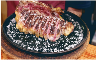 Côte de boeuf prête à cuire