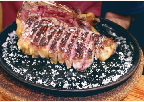 Côte de boeuf prête à cuire