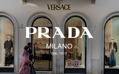 Prada rachète Versace : le plus gros deal de l’année