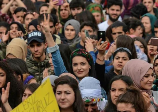 La paix viendra-t-elle des femmes ?  