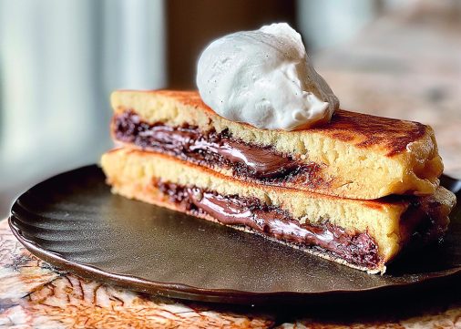 Les pancakes fourrés au chocolat de Cyril Lignac